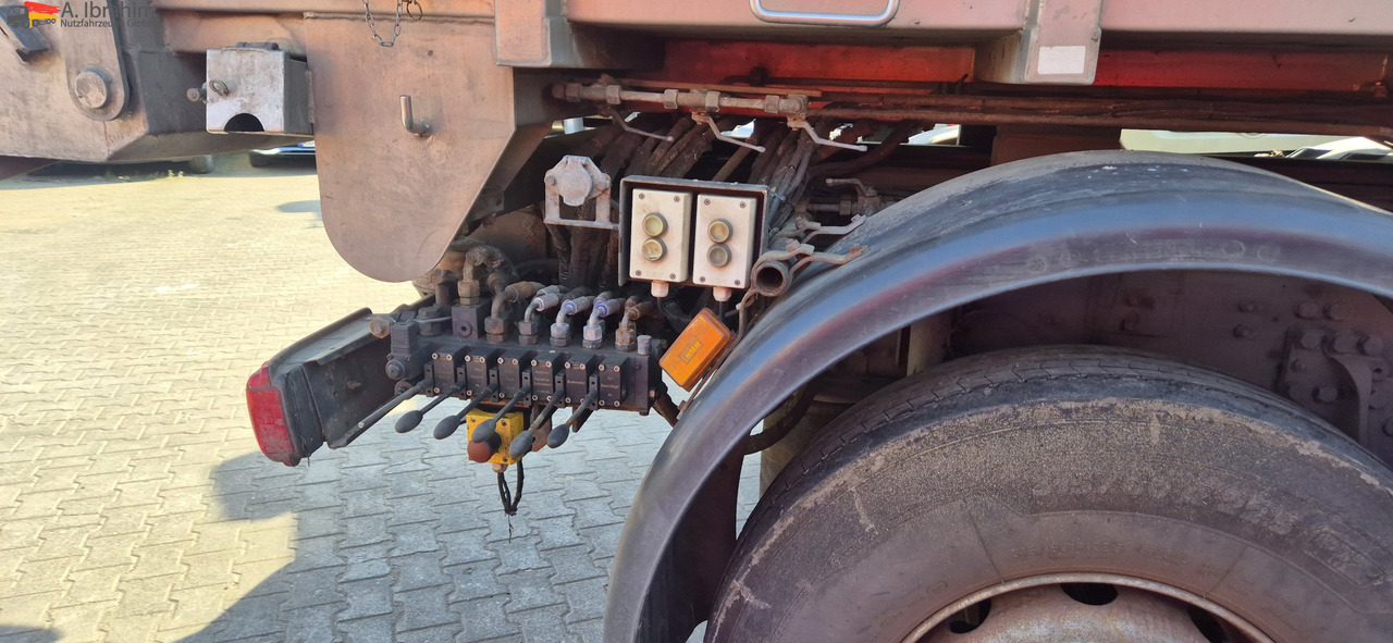 Scania P 380 Edelstahlkipper Tierentsorgung - Billenőplatós teherautó: 5 kép. Scania P 380 Edelstahlkipper Tierentsorgung - Billenőplatós teherautó: 5 kép.
