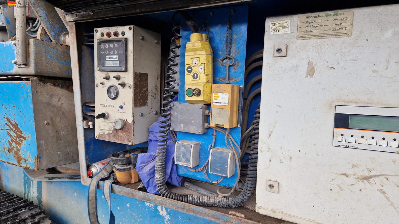 Terex Pegson 1412 Prallbrecher CAT Motor, 328 kw - Röpítő törő: 2 kép. Terex Pegson 1412 Prallbrecher CAT Motor, 328 kw - Röpítő törő: 2 kép.