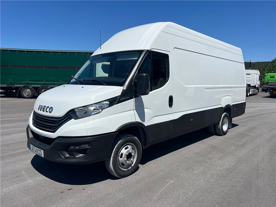 Iveco 35C16HA8V - Furgon: 1 kép. Iveco 35C16HA8V - Furgon: 1 kép.