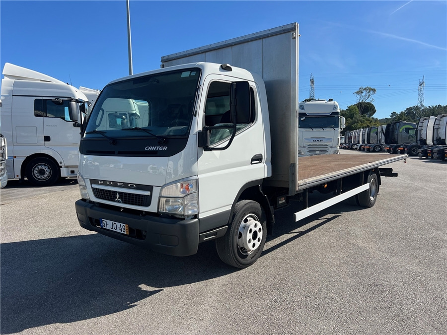 Mitsubishi Canter - Platós kisteherautó: 1 kép. Mitsubishi Canter - Platós kisteherautó: 1 kép.