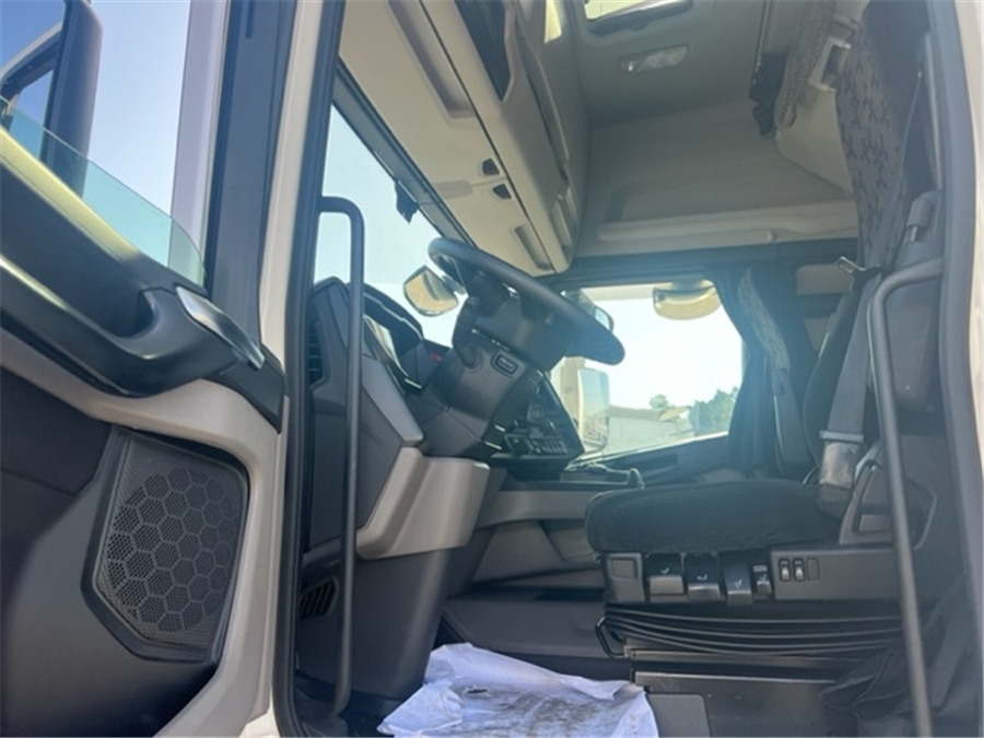 Scania R500 - Nyergesvontató: 5 kép. Scania R500 - Nyergesvontató: 5 kép.