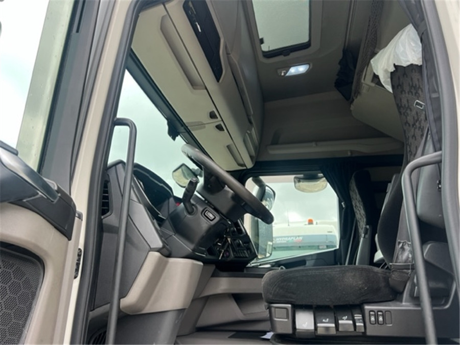 Scania R500 - Nyergesvontató: 5 kép. Scania R500 - Nyergesvontató: 5 kép.
