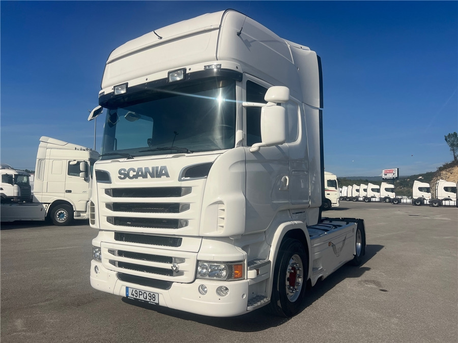 Scania R560 / RETARDER - Nyergesvontató: 1 kép. Scania R560 / RETARDER - Nyergesvontató: 1 kép.