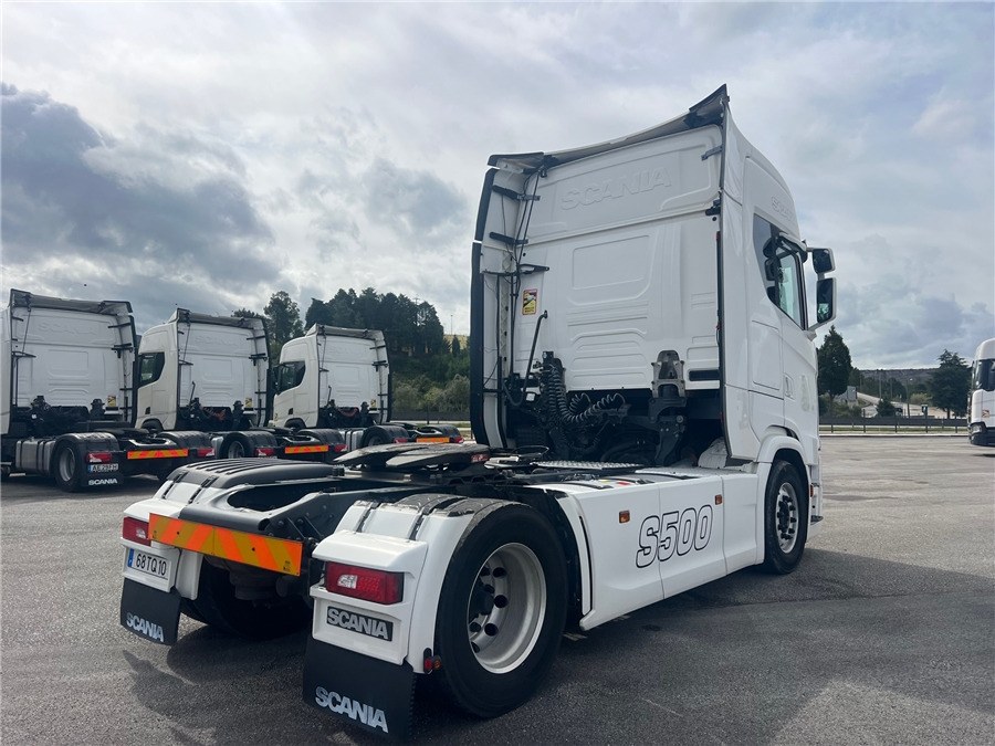 Scania S500 - Nyergesvontató: 4 kép. Scania S500 - Nyergesvontató: 4 kép.