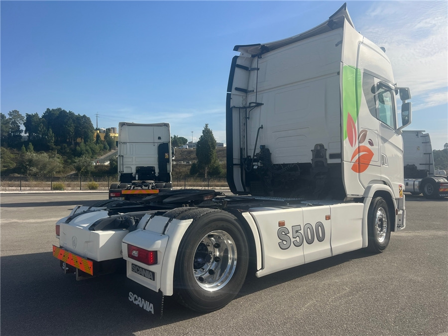 Scania S500 - Nyergesvontató: 4 kép. Scania S500 - Nyergesvontató: 4 kép.