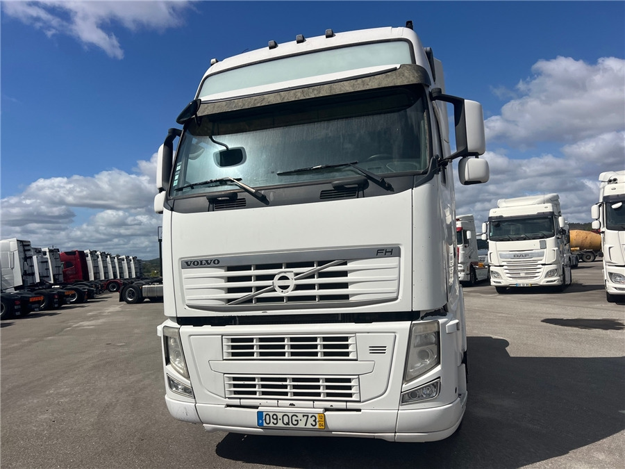 Volvo FH500 / RETARDER - Nyergesvontató: 3 kép. Volvo FH500 / RETARDER - Nyergesvontató: 3 kép.