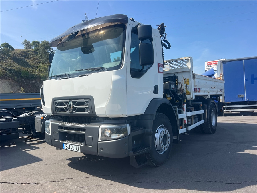 Renault C 320 P - Billenőplatós teherautó: 2 kép. Renault C 320 P - Billenőplatós teherautó: 2 kép.