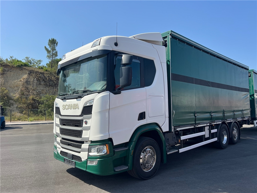 Scania R500 - Ponyvás teherautó: 1 kép. Scania R500 - Ponyvás teherautó: 1 kép.