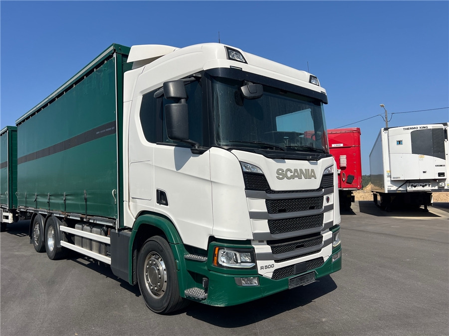 Scania R500 - Ponyvás teherautó: 3 kép. Scania R500 - Ponyvás teherautó: 3 kép.