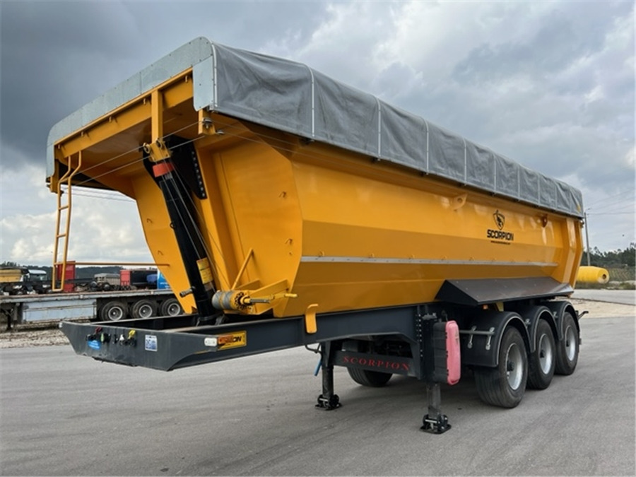 Scorpion - Félpótkocsi billenőplatós: 2 kép. Scorpion - Félpótkocsi billenőplatós: 2 kép.