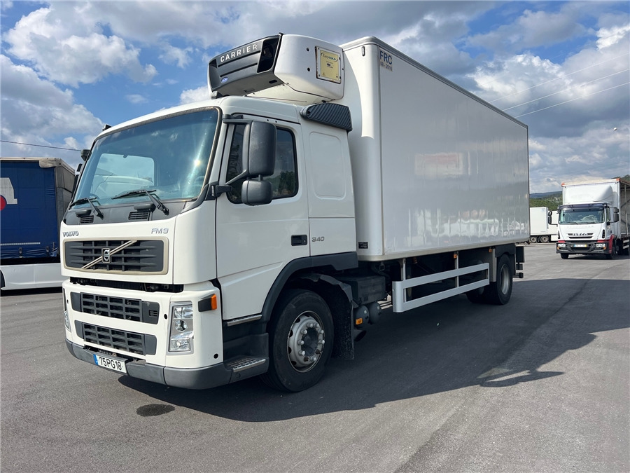 Volvo FM 9 - Hűtős teherautó: 1 kép. Volvo FM 9 - Hűtős teherautó: 1 kép.