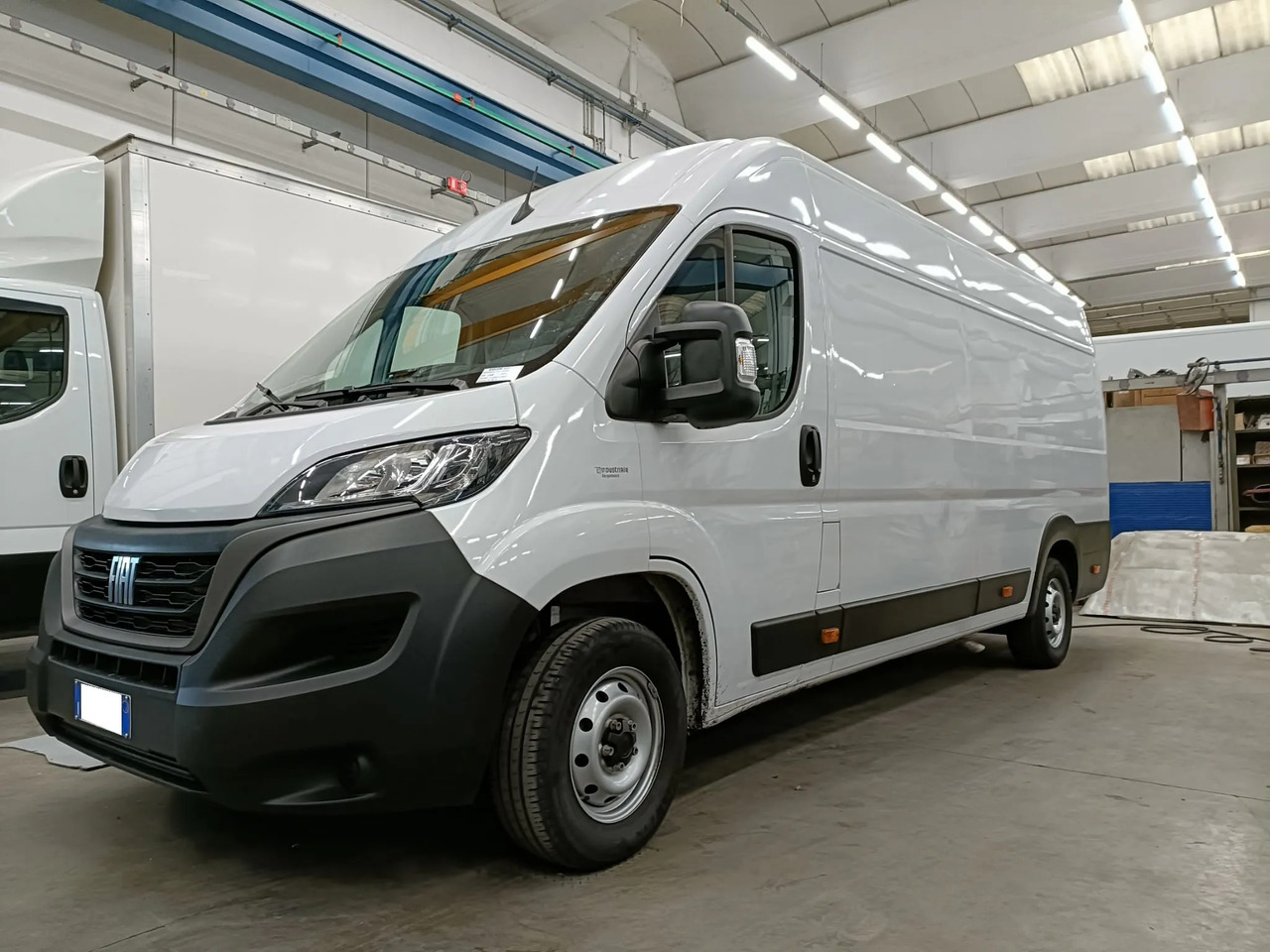 FIAT DUCATO 35 L3H2 - Furgon: 1 kép. FIAT DUCATO 35 L3H2 - Furgon: 1 kép.