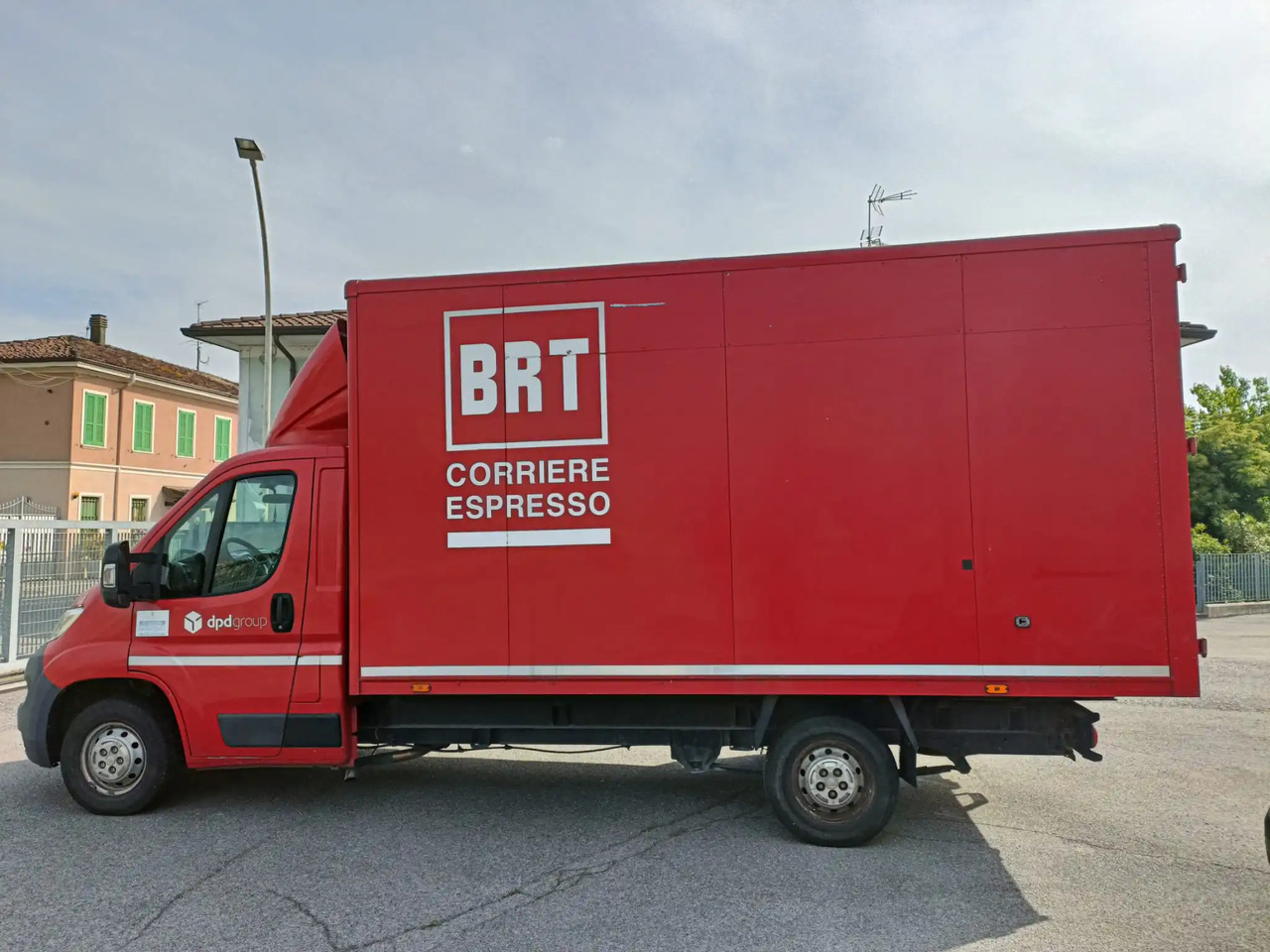 FIAT DUCATO BOX - Dobozos kisteherautó: 3 kép. FIAT DUCATO BOX - Dobozos kisteherautó: 3 kép.