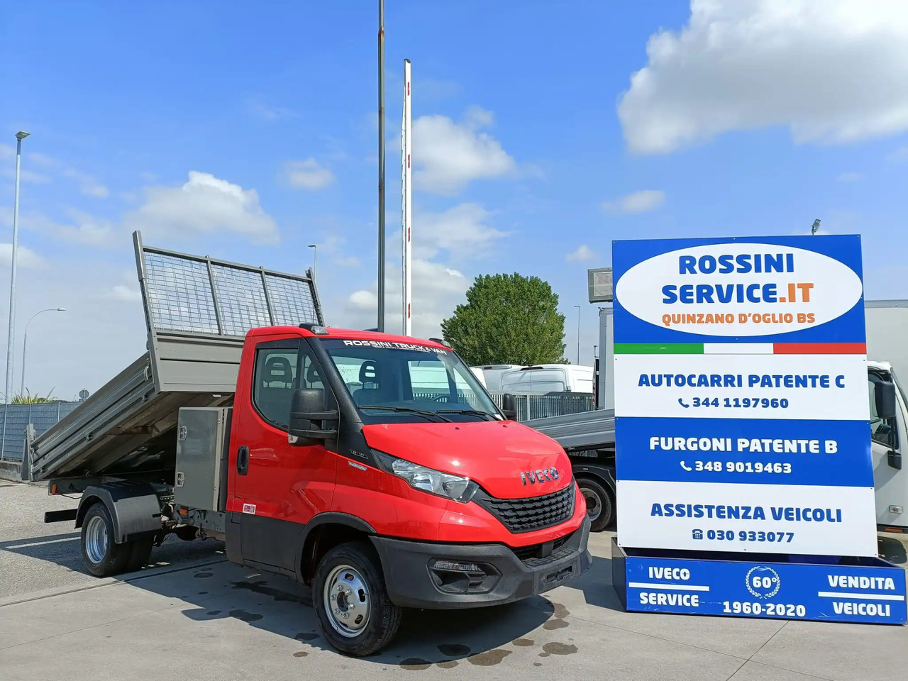 IVECO DAILY 35C12 RIBALTABILE - Billenőplatós kisteherautó: 1 kép. IVECO DAILY 35C12 RIBALTABILE - Billenőplatós kisteherautó: 1 kép.