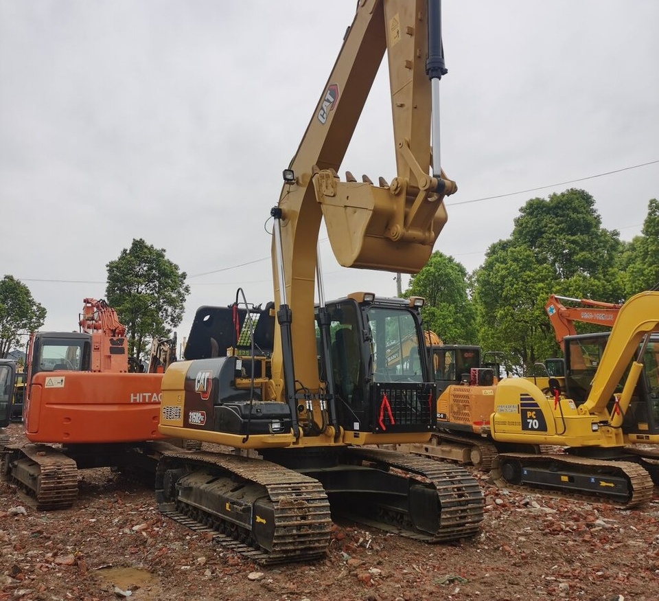 Caterpillar 315D2GC - Lánctalpas kotró: 1 kép. Caterpillar 315D2GC - Lánctalpas kotró: 1 kép.