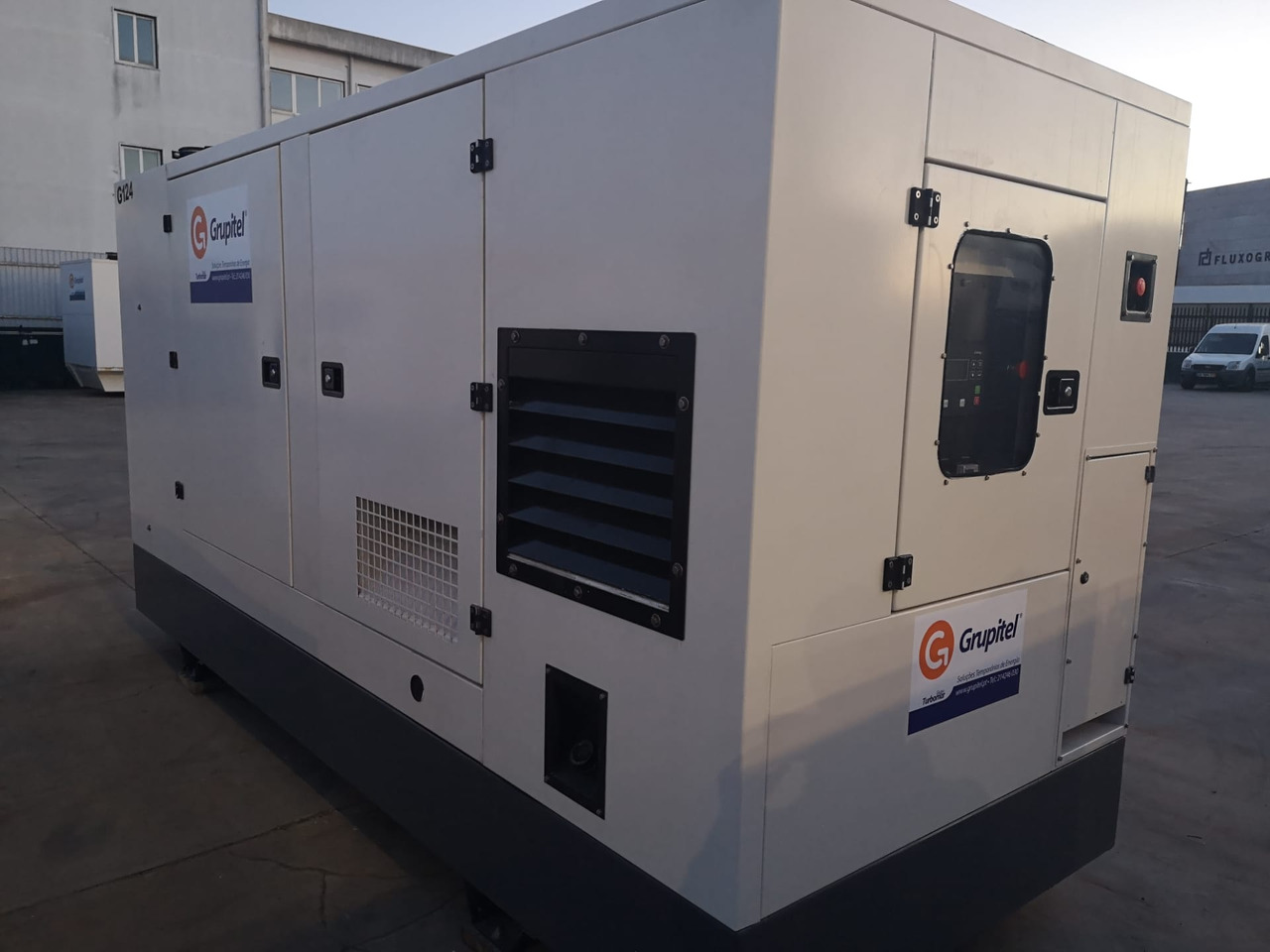 GESAN DVAS220E 220 kVA - Áramfejlesztő: 5 kép. GESAN DVAS220E 220 kVA - Áramfejlesztő: 5 kép.