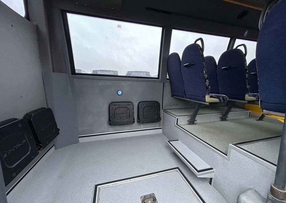 Mercedes-Benz Sprinter 516 CITY - Egyéb gépek: 5 kép. Mercedes-Benz Sprinter 516 CITY - Egyéb gépek: 5 kép.