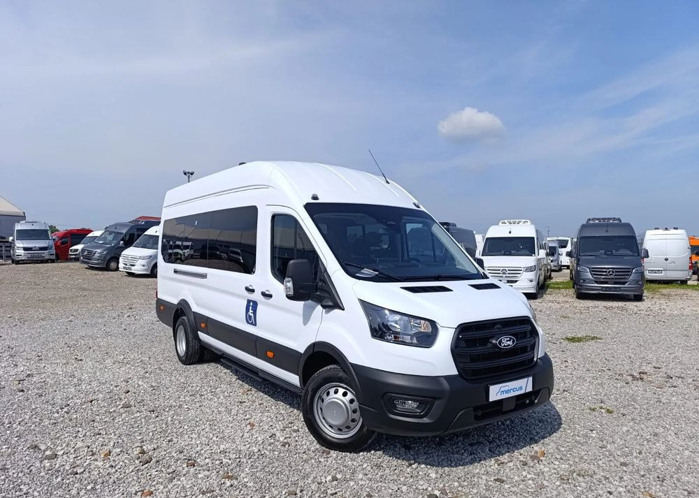 Ford Transit - Minibusz, Kisbusz: 1 kép. Ford Transit - Minibusz, Kisbusz: 1 kép.