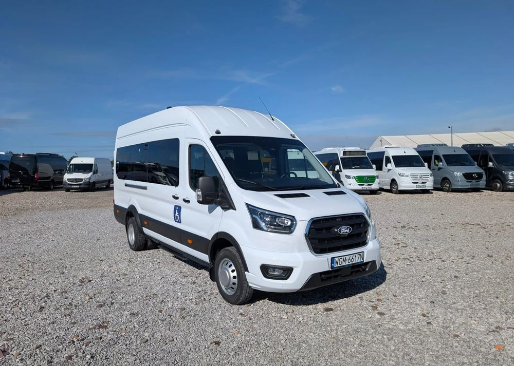 Ford Transit - Minibusz, Kisbusz: 1 kép. Ford Transit - Minibusz, Kisbusz: 1 kép.