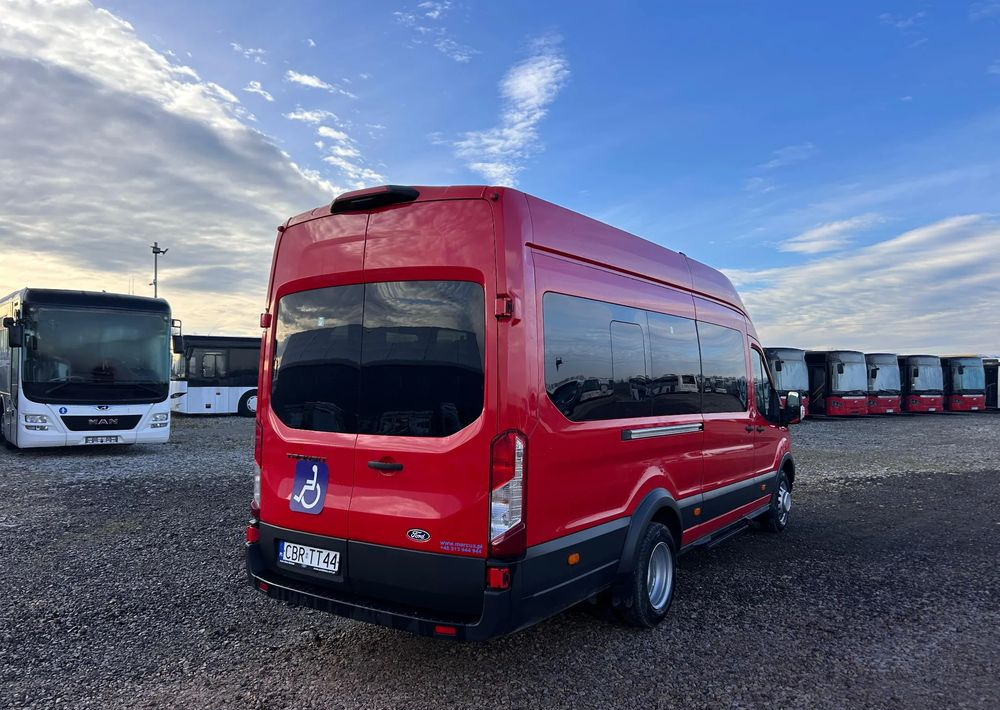 Ford Transit - Minibusz, Kisbusz: 4 kép. Ford Transit - Minibusz, Kisbusz: 4 kép.