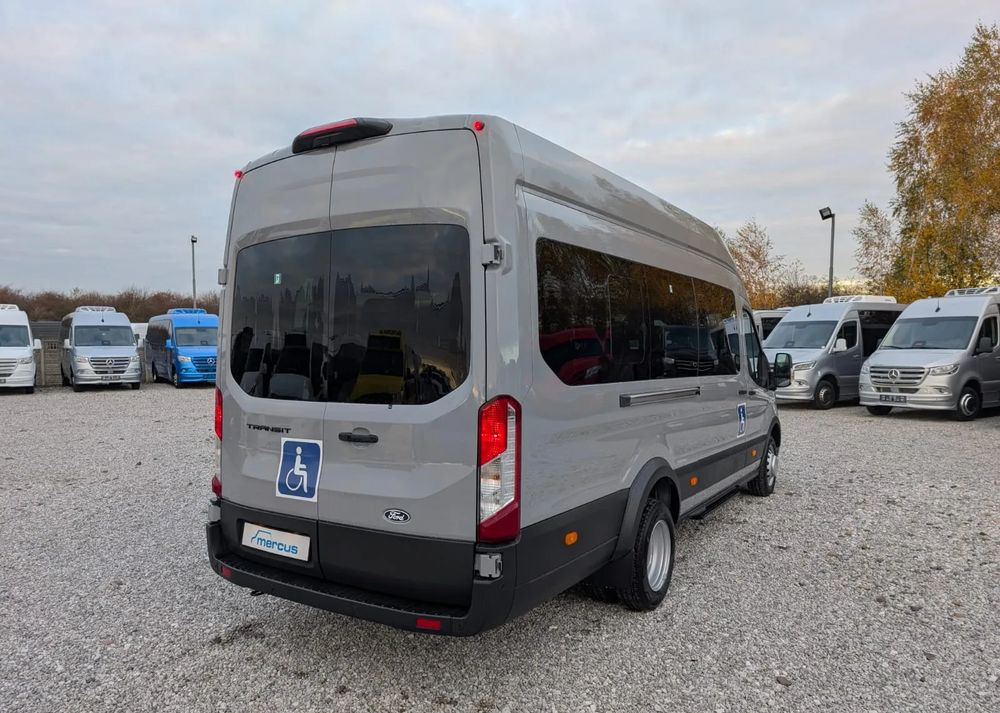 Ford Transit - Minibusz, Kisbusz: 5 kép. Ford Transit - Minibusz, Kisbusz: 5 kép.