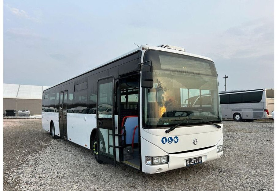 Iveco Crossway LE - Városi busz: 1 kép. Iveco Crossway LE - Városi busz: 1 kép.