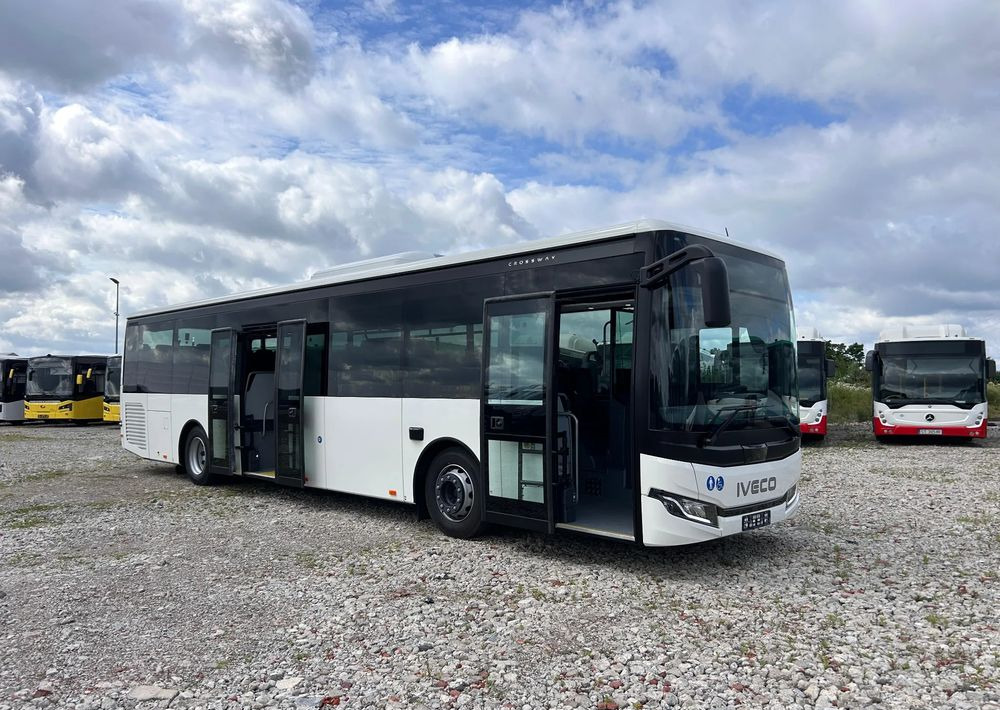 Iveco Crossway LE - Városi busz: 1 kép. Iveco Crossway LE - Városi busz: 1 kép.
