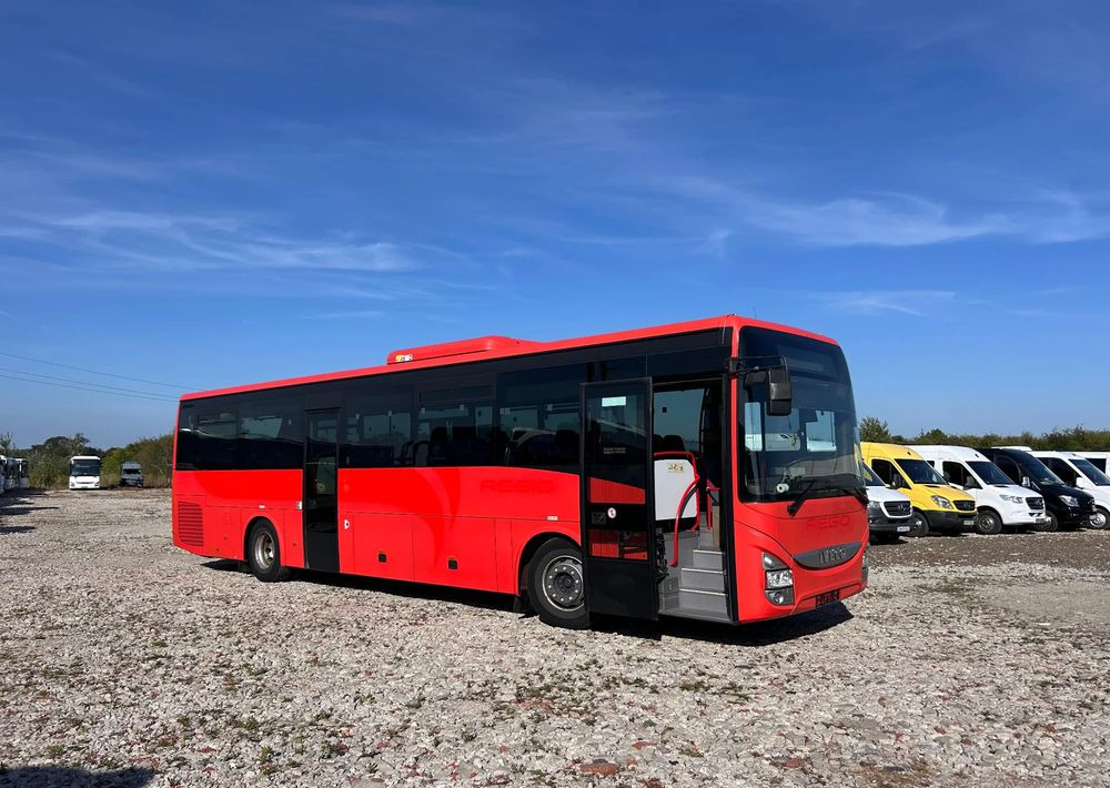 Iveco Crossway - Helyközi busz: 2 kép. Iveco Crossway - Helyközi busz: 2 kép.