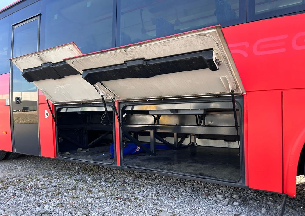 Iveco Crossway - Helyközi busz: 3 kép. Iveco Crossway - Helyközi busz: 3 kép.