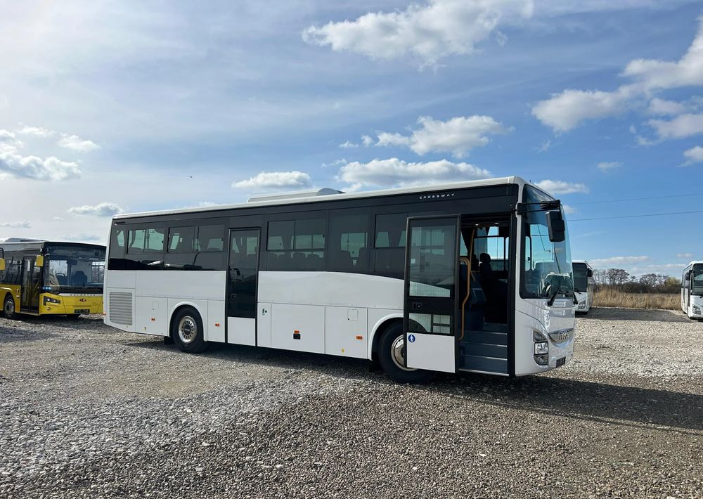 Iveco Crossway - Távolsági busz: 2 kép. Iveco Crossway - Távolsági busz: 2 kép.