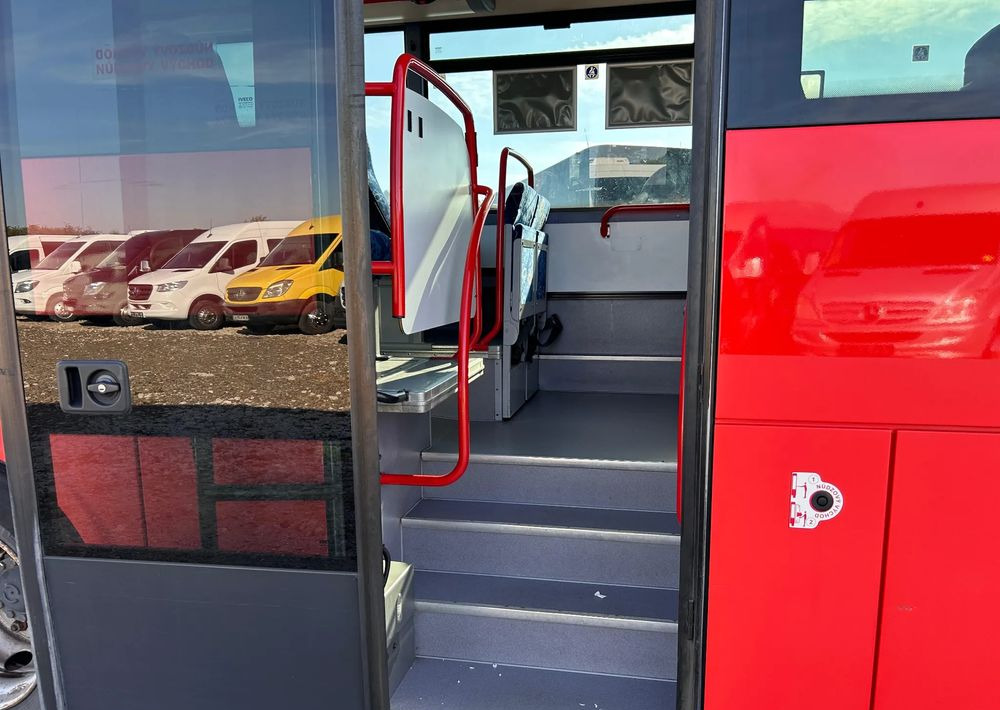 Iveco Crossway - Helyközi busz: 5 kép. Iveco Crossway - Helyközi busz: 5 kép.