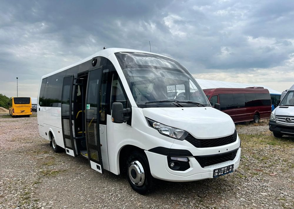 Iveco Daily Rosero City - Városi busz: 2 kép. Iveco Daily Rosero City - Városi busz: 2 kép.
