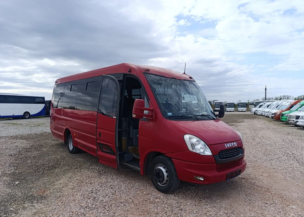 Iveco Sunrise - Minibusz, Kisbusz: 1 kép. Iveco Sunrise - Minibusz, Kisbusz: 1 kép.