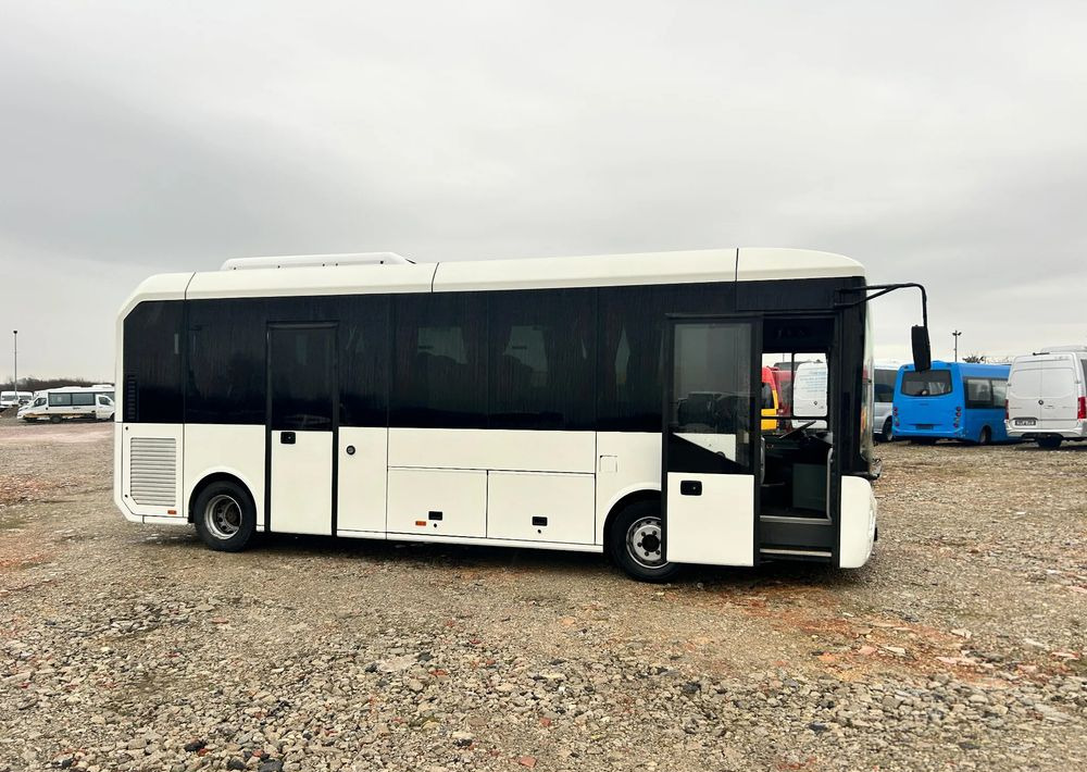 Karsan Star - Távolsági busz: 3 kép. Karsan Star - Távolsági busz: 3 kép.