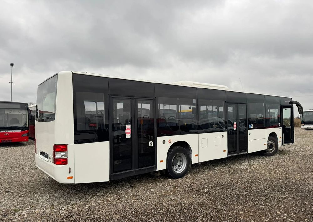 MAN Lions City - Városi busz: 3 kép. MAN Lions City - Városi busz: 3 kép.