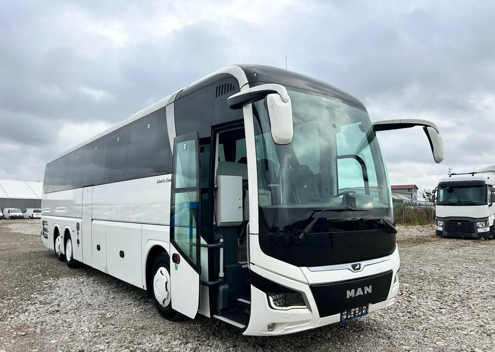 MAN Lions Coach - Távolsági busz: 1 kép. MAN Lions Coach - Távolsági busz: 1 kép.