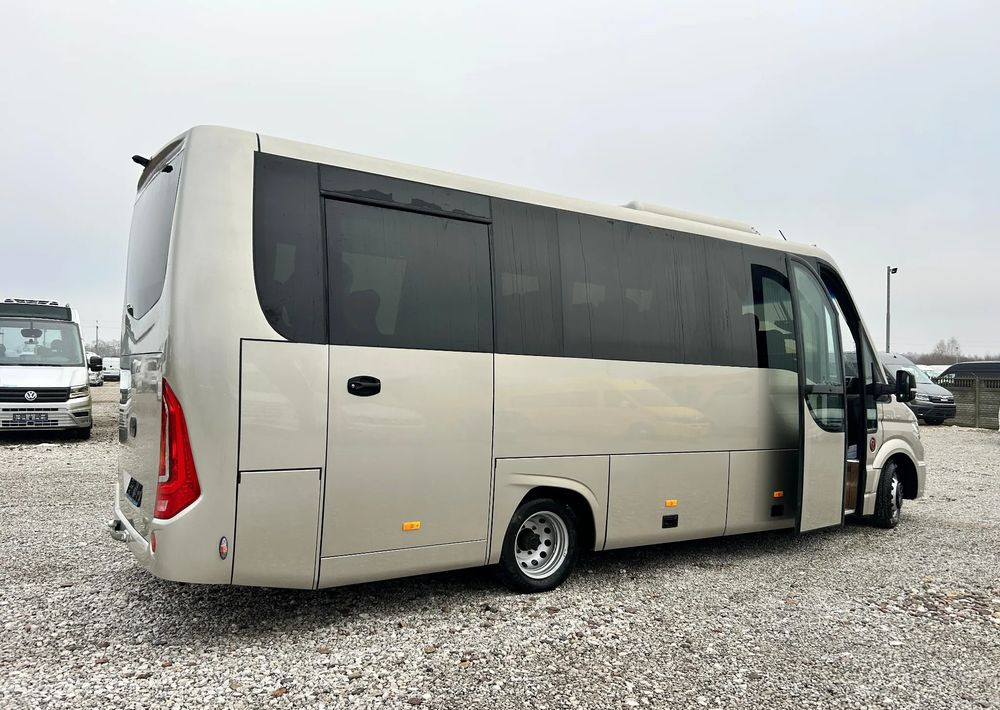 MAN TGE 5.160 - Minibusz, Kisbusz: 5 kép. MAN TGE 5.160 - Minibusz, Kisbusz: 5 kép.