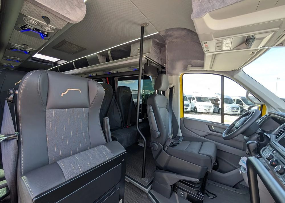 Új Minibusz, Kisbusz MAN TGE 5.160: 14 kép.