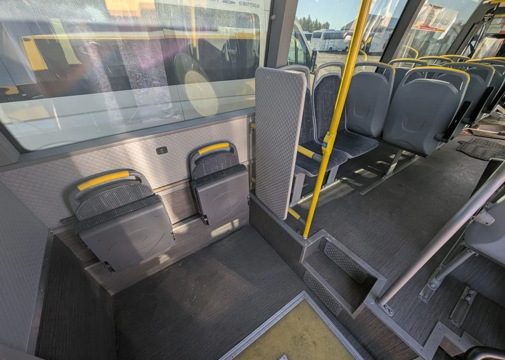 Városi busz MAN TGE City: 15 kép.