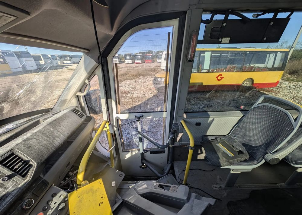 Városi busz MAN TGE City: 14 kép.