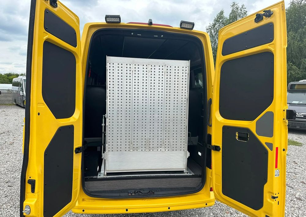 MAN eTGE - Minibusz, Elektromos busz: 5 kép. MAN eTGE - Minibusz, Elektromos busz: 5 kép.