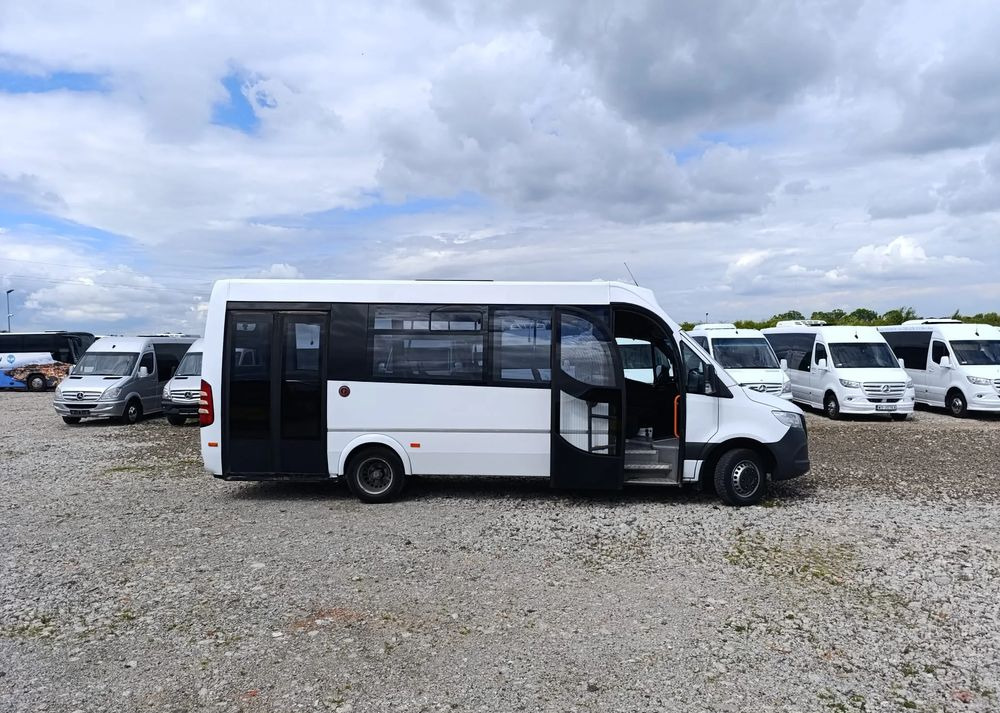 Mercedes-Benz Sprinter 516 - Minibusz, Kisbusz: 3 kép. Mercedes-Benz Sprinter 516 - Minibusz, Kisbusz: 3 kép.