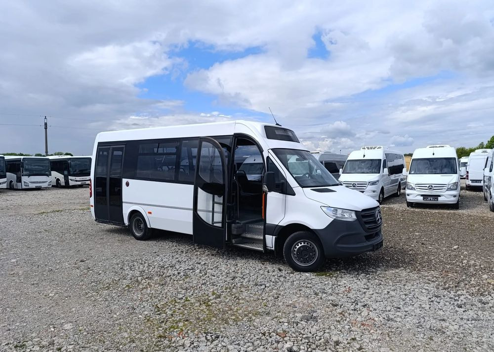 Mercedes-Benz Sprinter 516 - Minibusz, Kisbusz: 2 kép. Mercedes-Benz Sprinter 516 - Minibusz, Kisbusz: 2 kép.