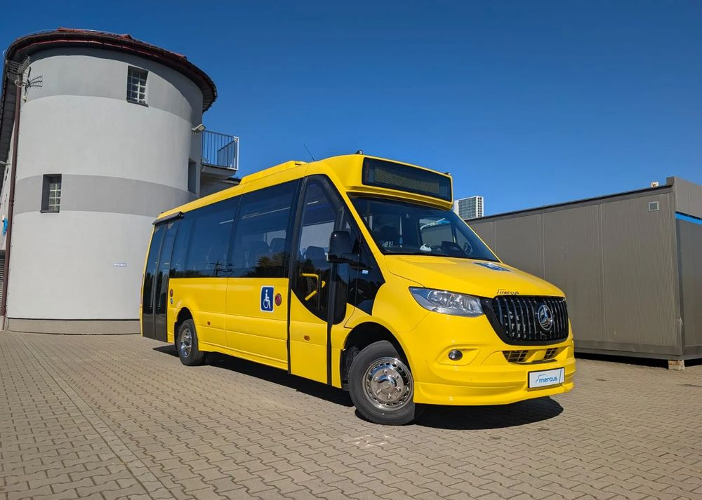 Mercedes-Benz Sprinter 517 City - Városi busz: 1 kép. Mercedes-Benz Sprinter 517 City - Városi busz: 1 kép.
