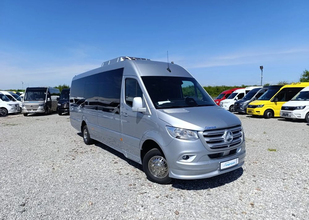 Mercedes-Benz Sprinter 517 - Minibusz, Kisbusz: 1 kép. Mercedes-Benz Sprinter 517 - Minibusz, Kisbusz: 1 kép.