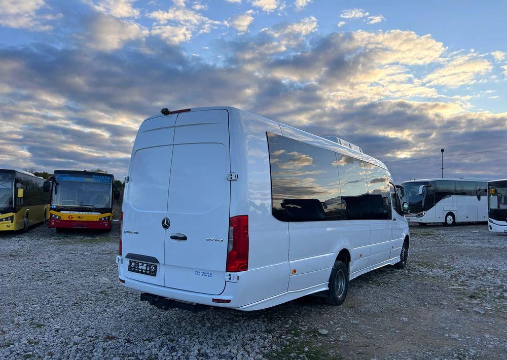 Mercedes-Benz Sprinter 517 - Minibusz, Kisbusz: 5 kép. Mercedes-Benz Sprinter 517 - Minibusz, Kisbusz: 5 kép.