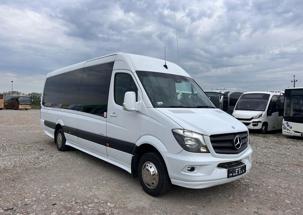 Mercedes-Benz Sprinter 519 - Minibusz, Kisbusz: 1 kép. Mercedes-Benz Sprinter 519 - Minibusz, Kisbusz: 1 kép.