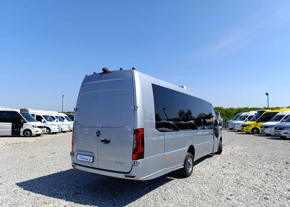 Mercedes-Benz Sprinter 519 - Minibusz, Kisbusz: 5 kép. Mercedes-Benz Sprinter 519 - Minibusz, Kisbusz: 5 kép.