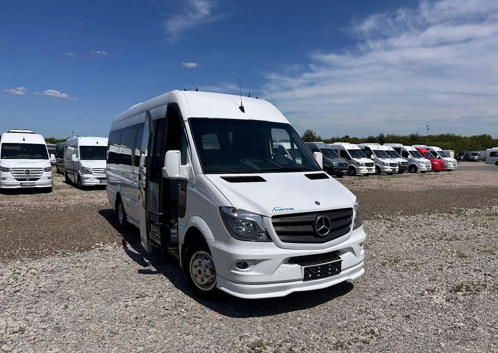 Mercedes-Benz Sprinter 519 - Minibusz, Kisbusz: 1 kép. Mercedes-Benz Sprinter 519 - Minibusz, Kisbusz: 1 kép.