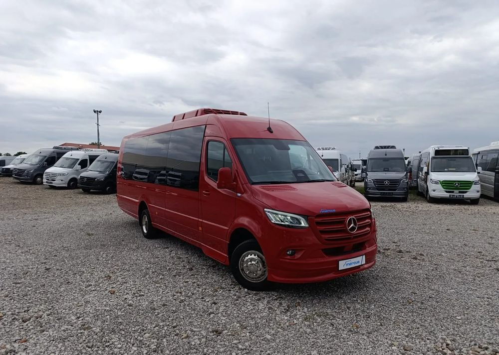 Mercedes-Benz Sprinter 519 - Minibusz, Kisbusz: 1 kép. Mercedes-Benz Sprinter 519 - Minibusz, Kisbusz: 1 kép.